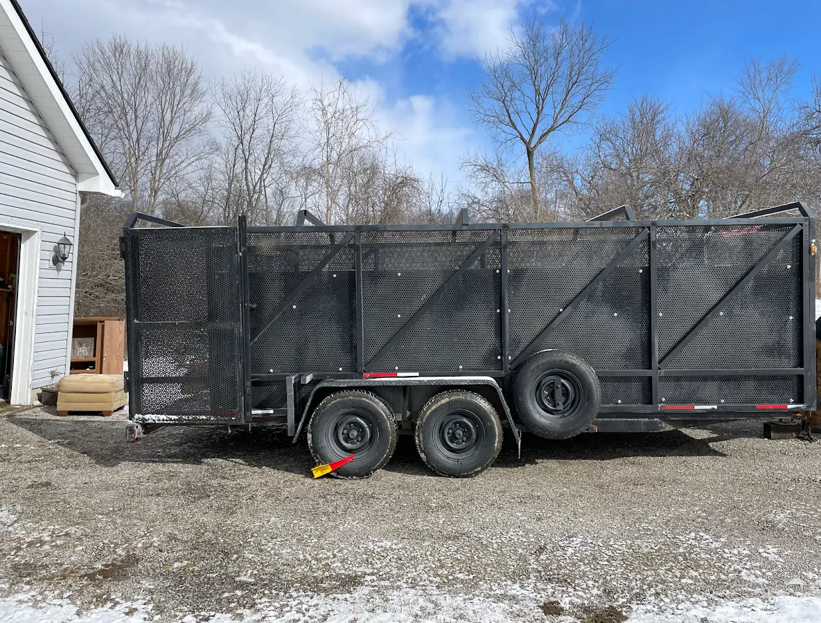 2 Yard Dumpster Rental in New Haven, MI